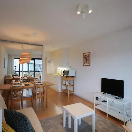 Holiday home With Sea View For 4 People *